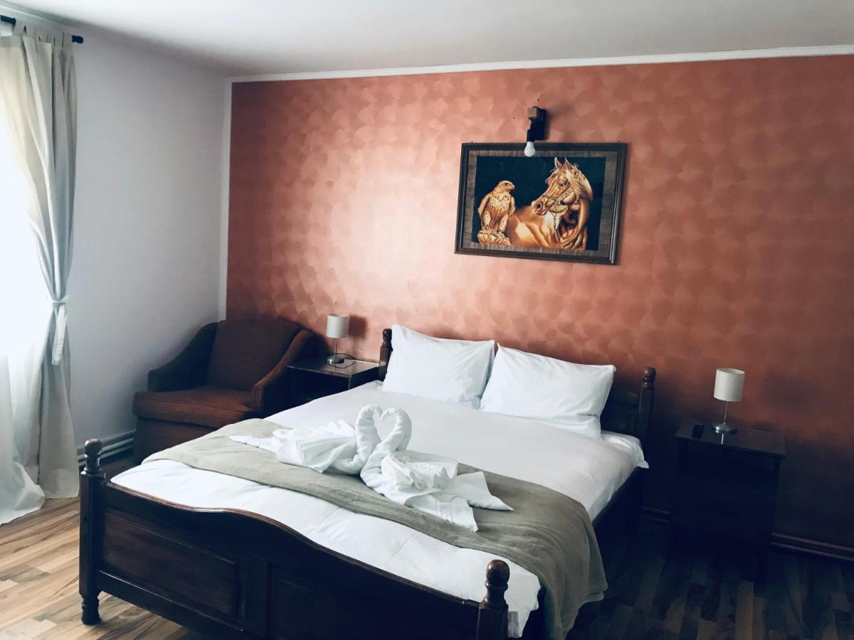 Pensiunea Royal Rânca Exteriér fotografie